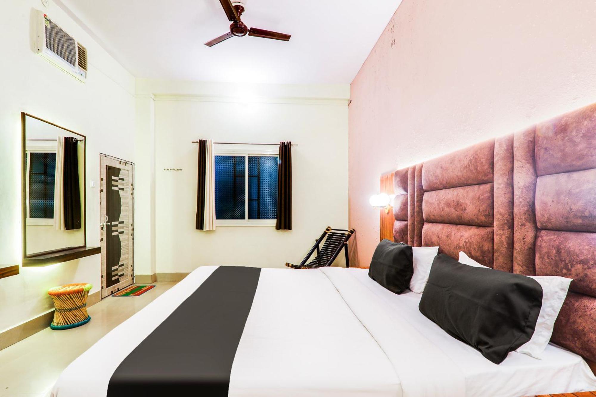 Hotel O Shree Hotel Mriduni Váránaszi Kültér fotó
