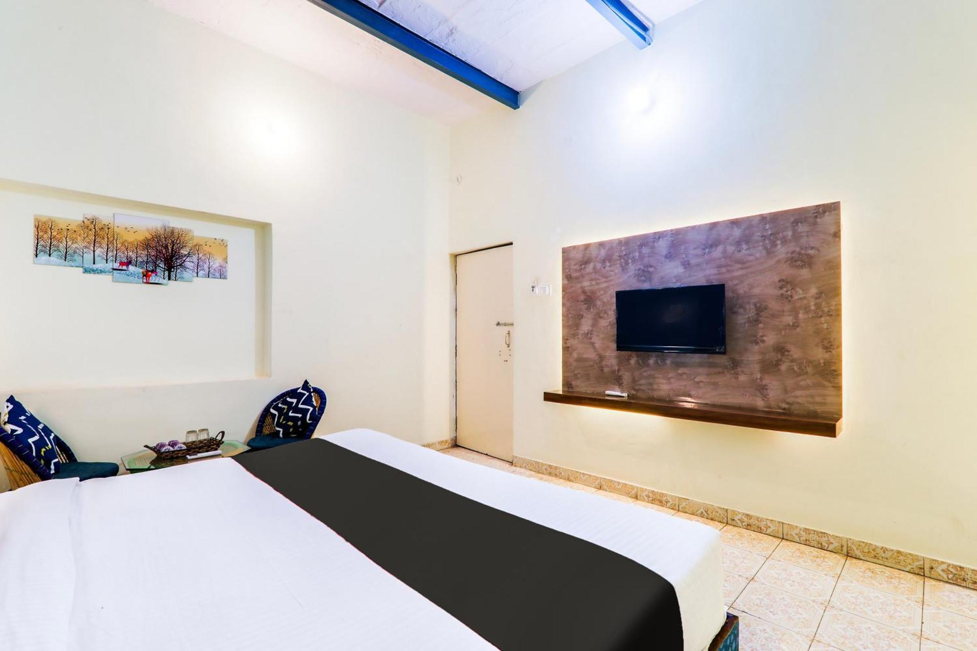 Hotel O Shree Hotel Mriduni Váránaszi Kültér fotó